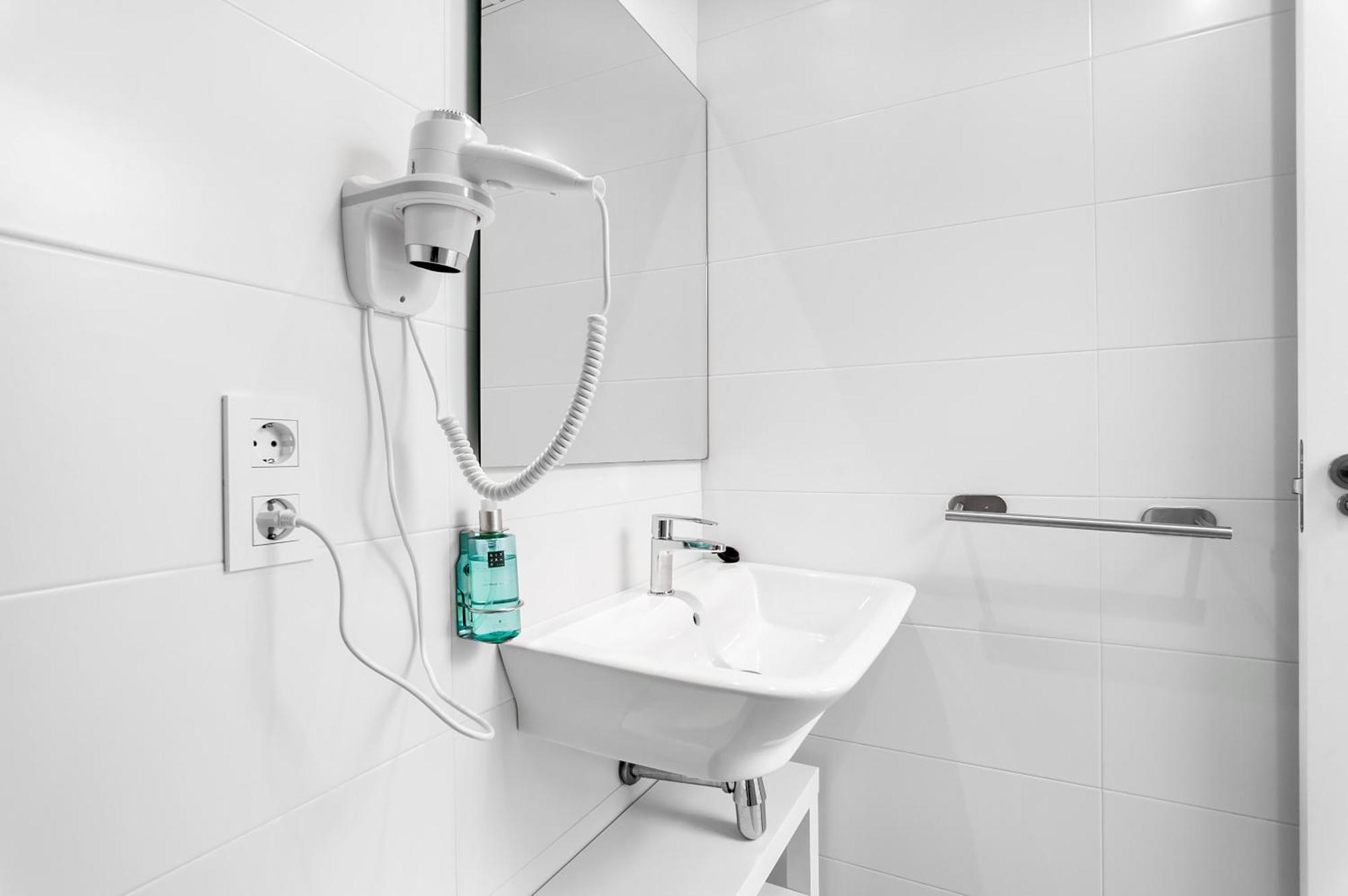 Apartamentos Isabella By Concept Flats Γρανάδα Εξωτερικό φωτογραφία